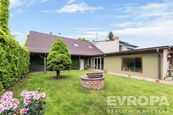 Prodej domu 5+1 (230m2), pozemek 473m2 v Hradci Králové Roudničce, cena 13000000 CZK / objekt, nabízí