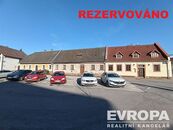 Prodej rodinného domu 3+1, 146 m, pozemek 448 m téměř centrum Hostinné, cena 1665000 CZK / objekt, nabízí 
