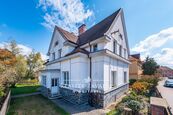 Prvorepubliková vila 216 m, vícegenerační bydlení, pozemek 1.160 m, Chlumec nad Cidlinou IV, cena 9900000 CZK / objekt, nabízí 