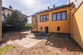 Prodej rodinného domu v žádané lokalitě Nový Hradec Králové, cena 11490000 CZK / objekt, nabízí 