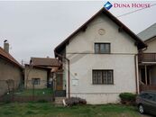 Prodej rodinného domu 160 m, pozemek 294 m, cena 3690000 CZK / objekt, nabízí