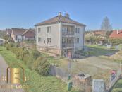 Velký dům 6+kk se zahradou ( Třebechovice 2km, Hradec Králové 14km, Jaroměř 19km, Pardubice 28km ), cena 8925000 CZK / objekt, nabízí