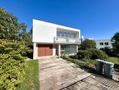 Nájem - Rodinný dům / Vila, zahrada, garáž v atraktivní lokalitě města Nová Paka, cena cena v RK, nabízí 